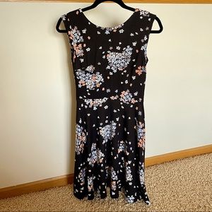 Loft XS black, white, gray, peach floral dress